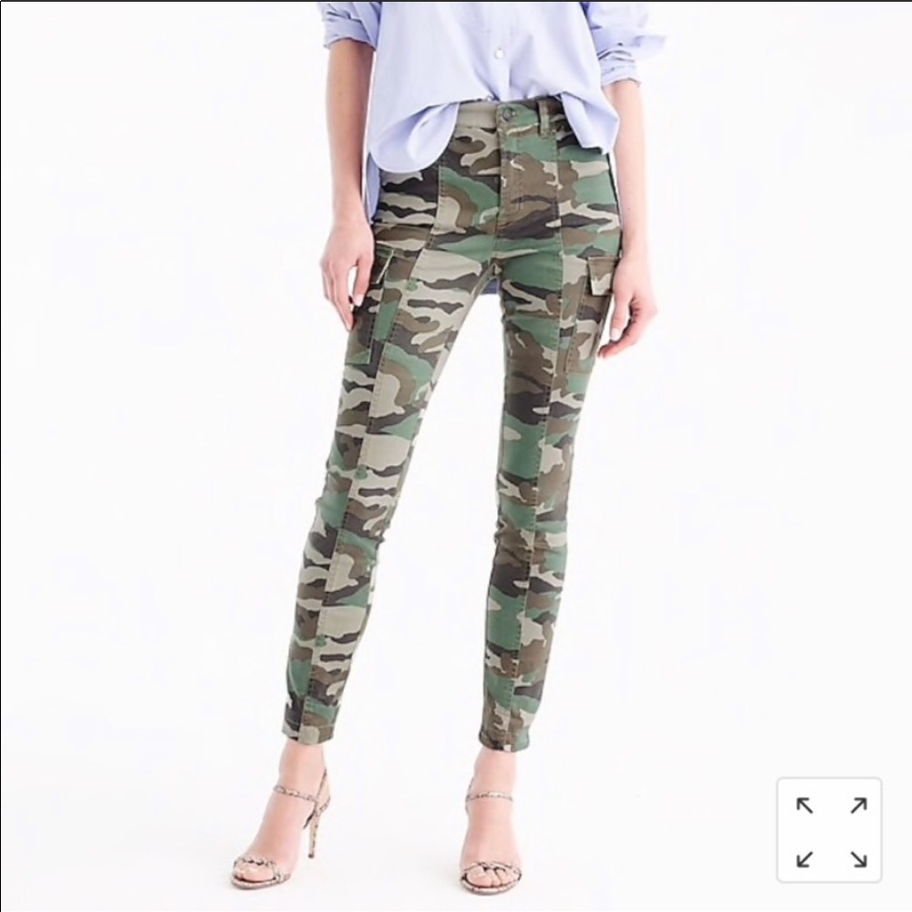 J Crew camo cropped pants